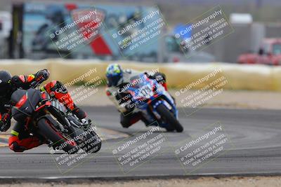 media/Jan-15-2023-SoCal Trackdays (Sun) [[c1237a034a]]/Turn 2 Set 1 (1145am)/